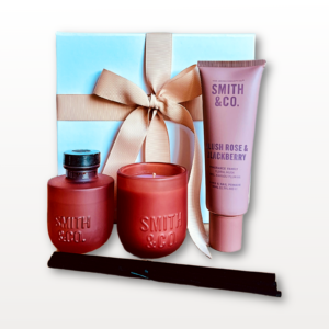 Rose & Blackberry Pamper Gift Box NZ with candle, diffuser, hand cream, and dried flower bouque