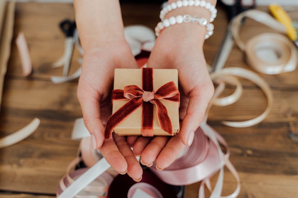 pexels-photo-5486833-5486833 Premium gift boxes NZ from Thanks & Things beautifully presented in black and white packaging